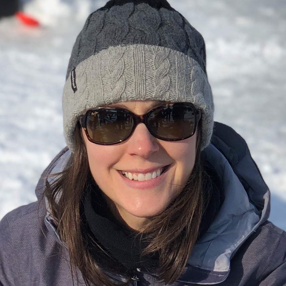 Meet your Posher, Danielle